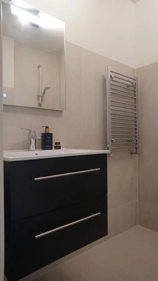 לינה וארוחת בוקר אמסטרדם Marnix Residence